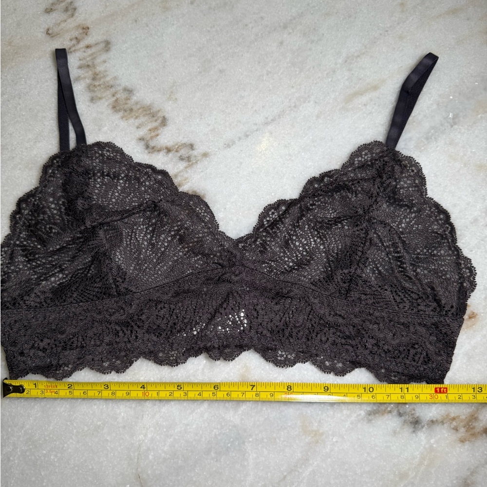 Wilfred Lace Bralette in Black